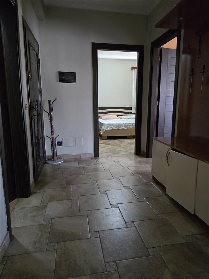 Jepet me Qira Apartament 2+1+2 në Durrës!