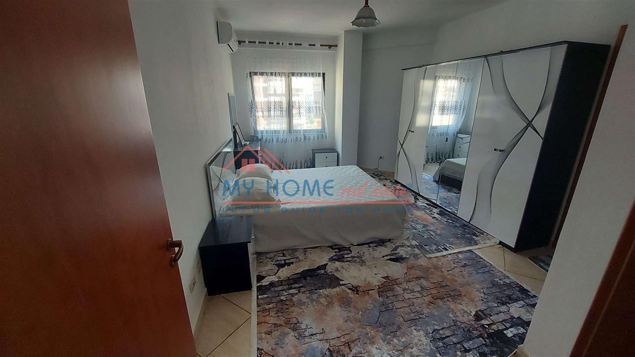 Apartament 2+1 ne shitje Stacioni i Trenit
