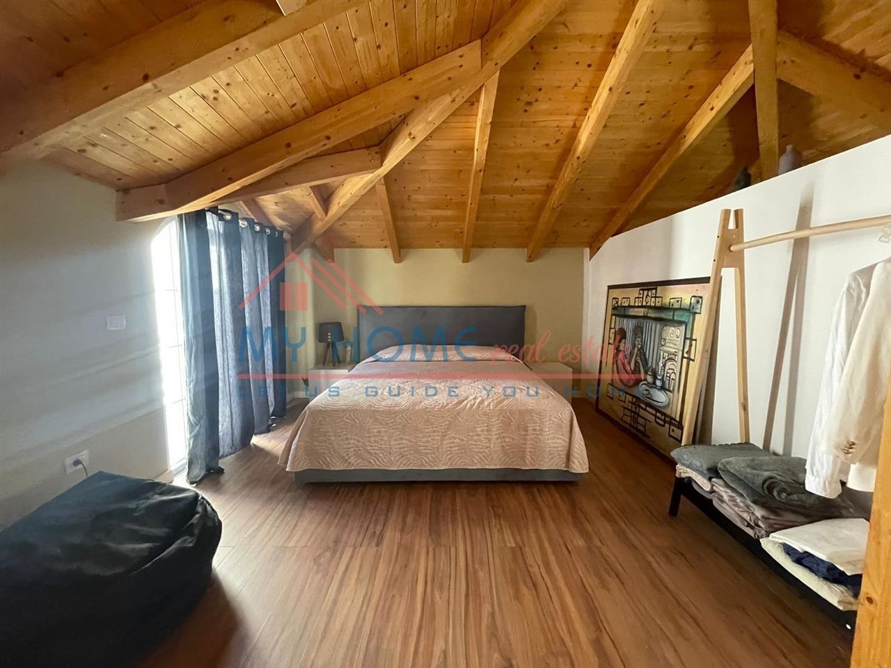 Vile me qera Pazari i Ri ne Tirane