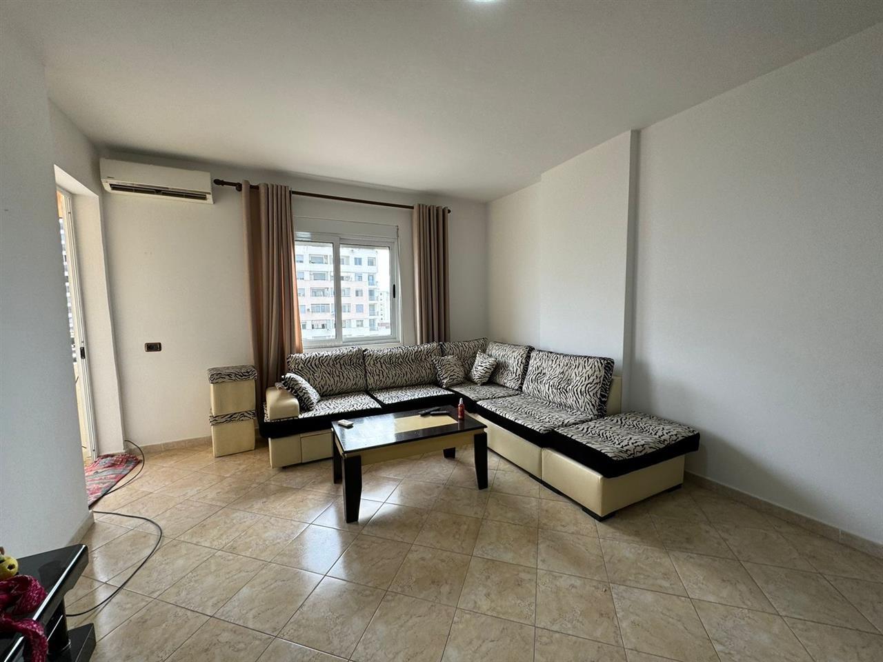 SHITET APARTAMENT 1+1 ISH URT ,DURRES