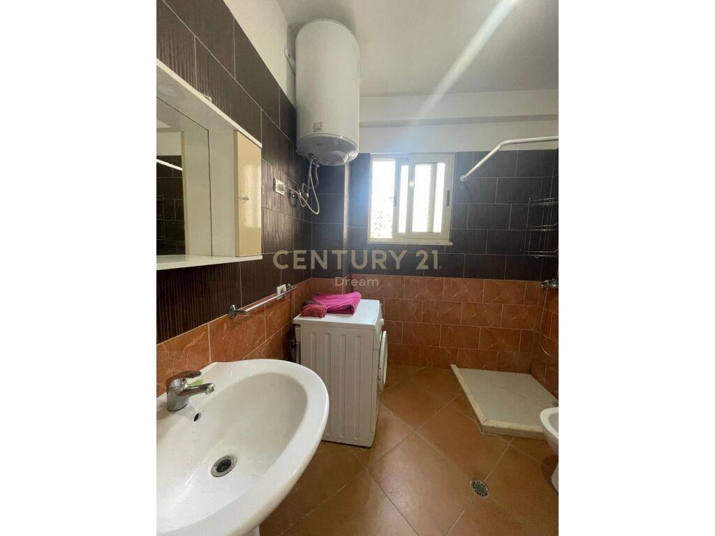 Shitet Apartament 1+1 Fresku 80 000 € 72 m²