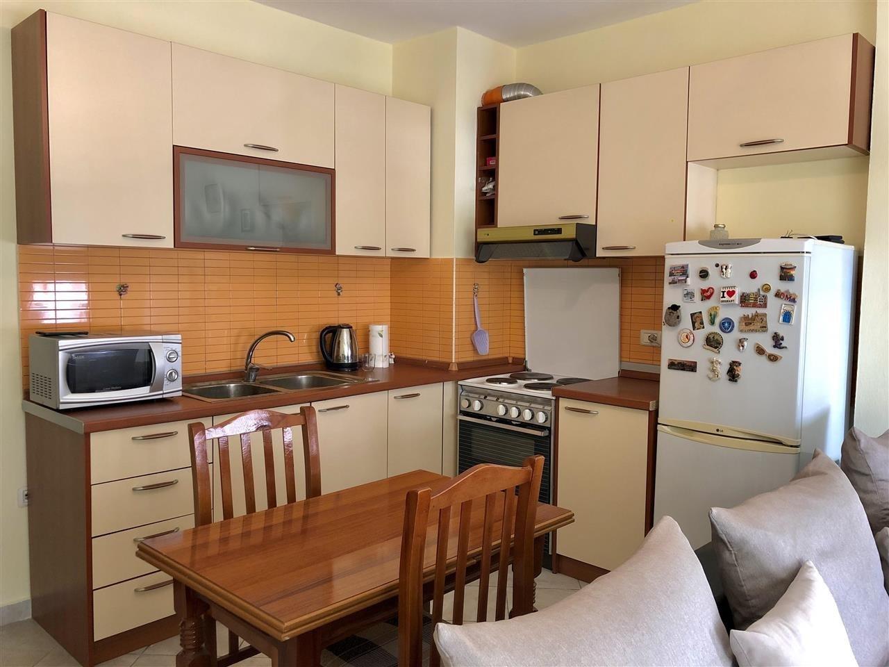 Apartament me qera 1+1 afer Prokurorise se Tiranes