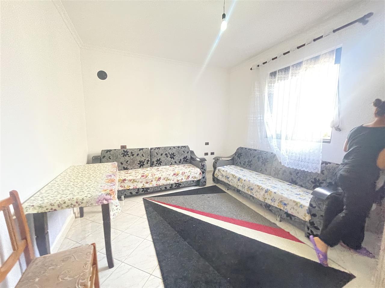 JEPET ME QERA SHTEPI PRIVATE NISHTULLA,DURRES