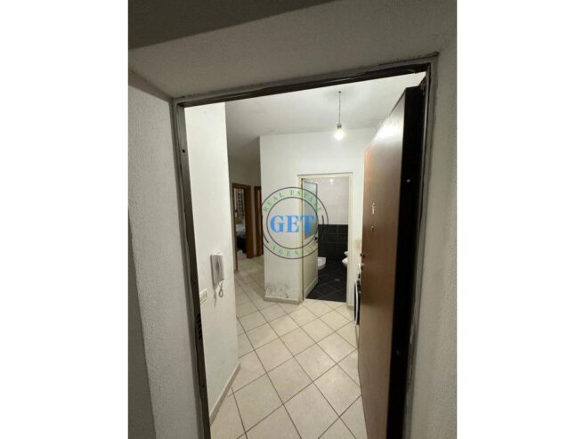 Shitet, Apartament 2+1 prane Spitalit, Durres