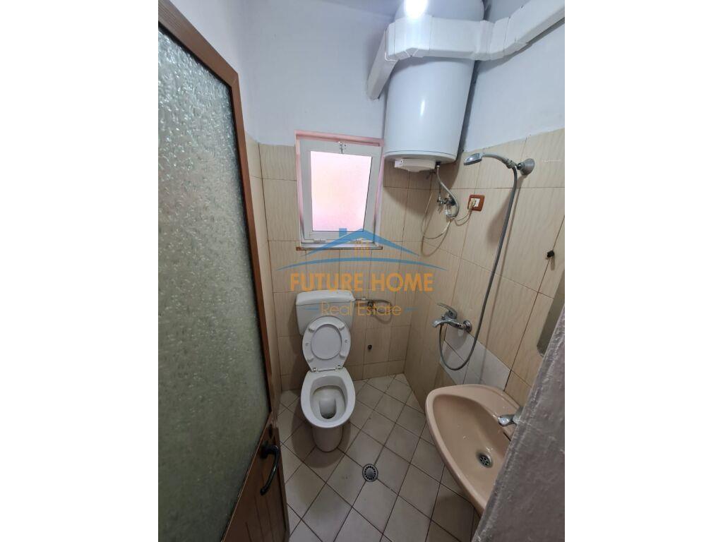 Qera, Apartament 1+1 ,Prane Fakultetit te mjeksis, Tiranë