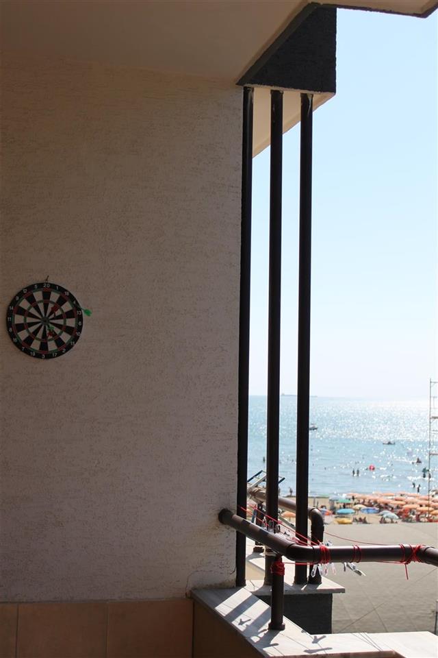 Jepet me qera 1+1 Durres