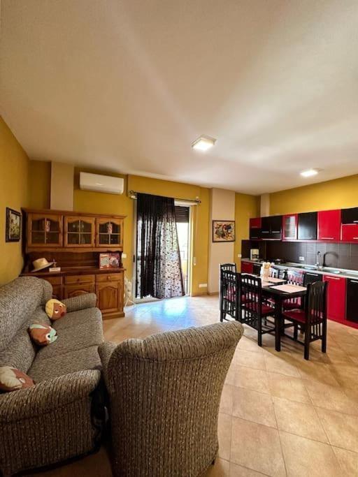 Jepet me qera 1+1 Durres