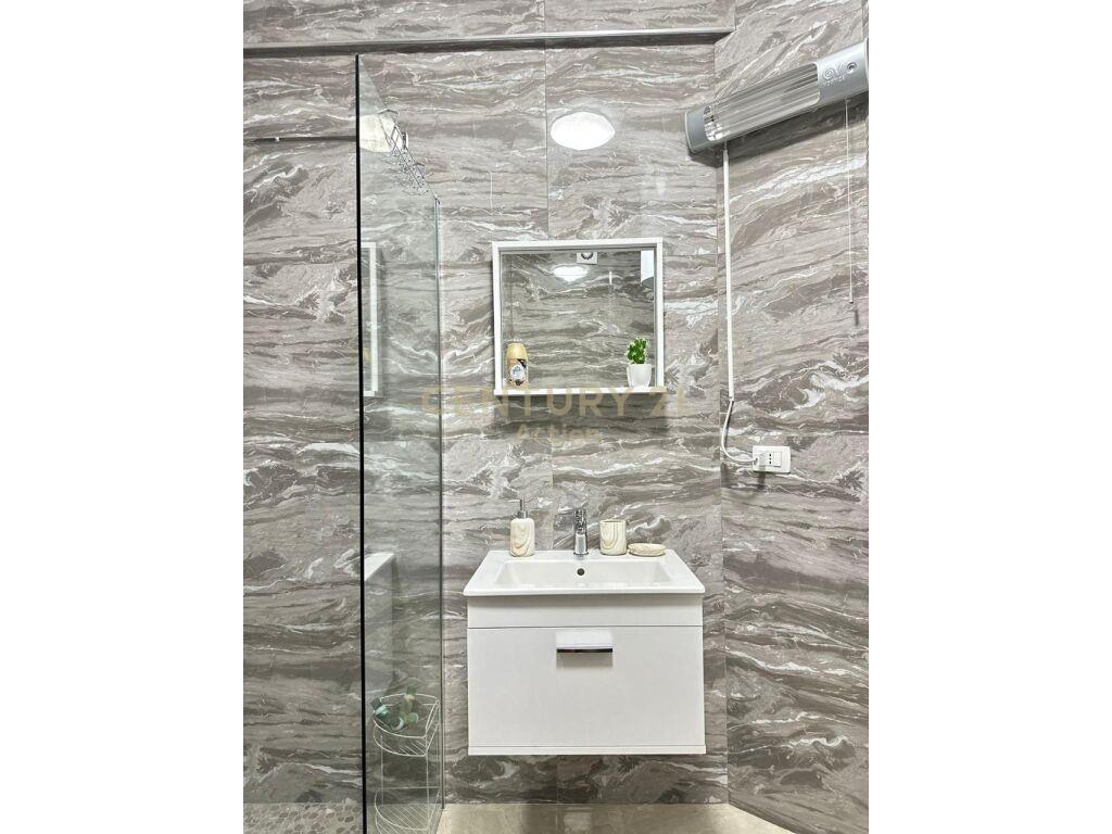 Shitet Apartament 1+1 Mylsym Shyri 255 000 €