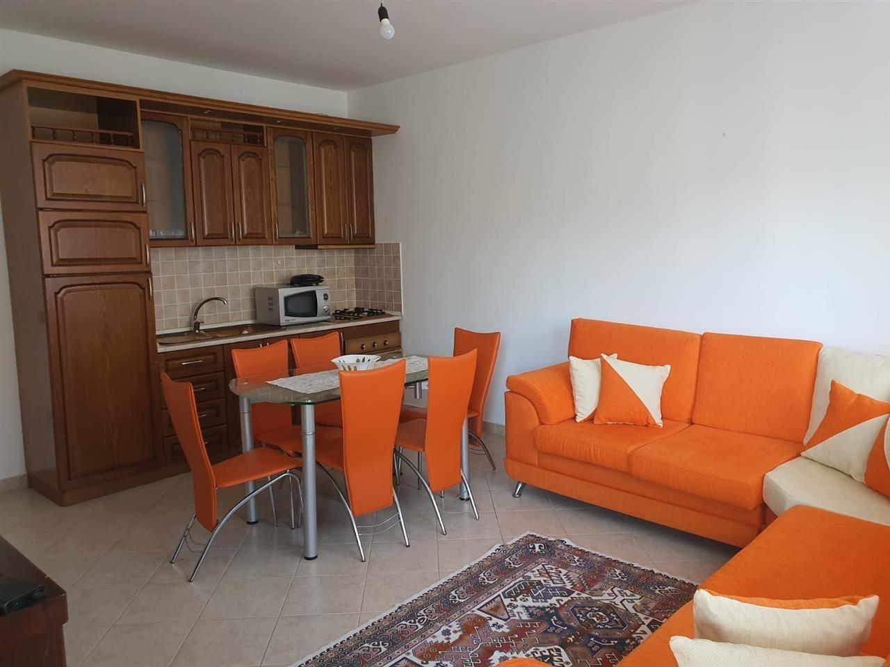 Apartament me qera