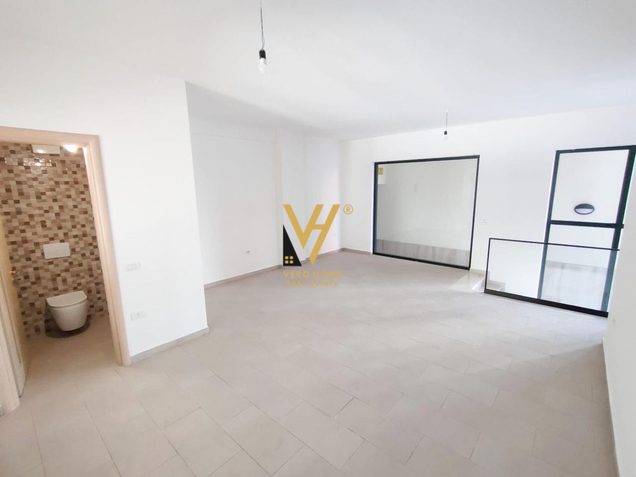 SHITET AMBIENT TE KOM GREEN CITY 120.000 EURO