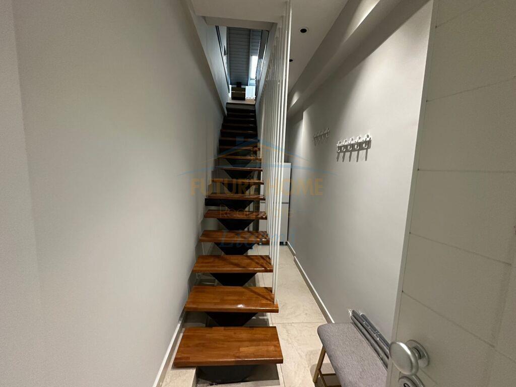 Jepet me qera 1+1 Stadiumi Dinamo,Tirane