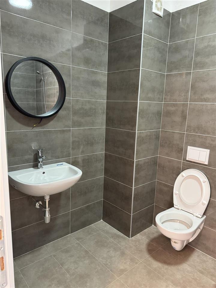 Apartament tek farmacia 10