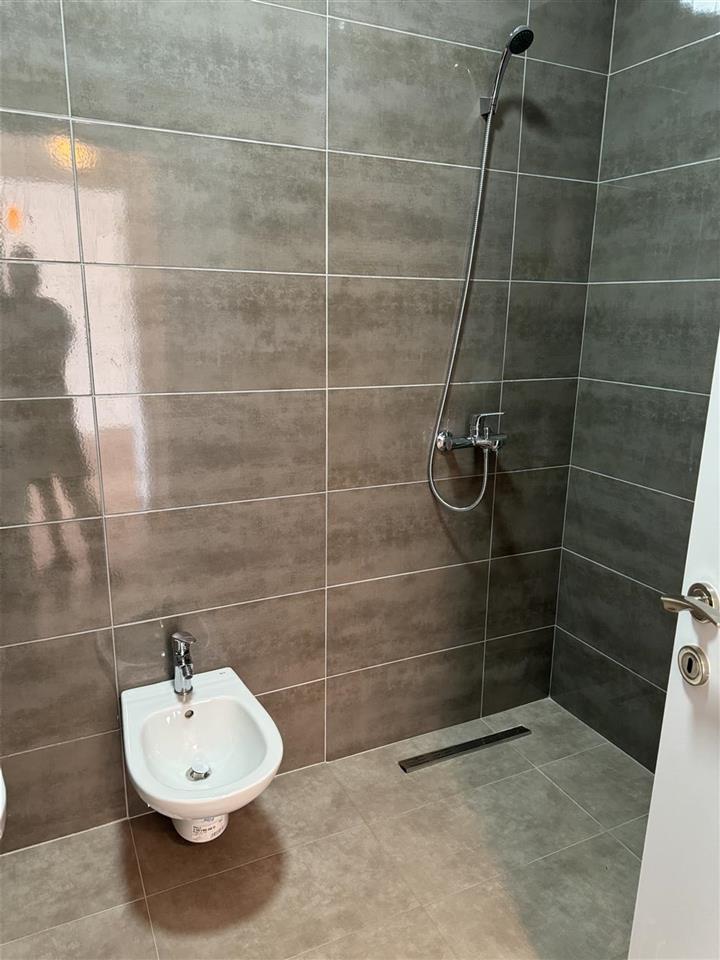 Apartament tek farmacia 10