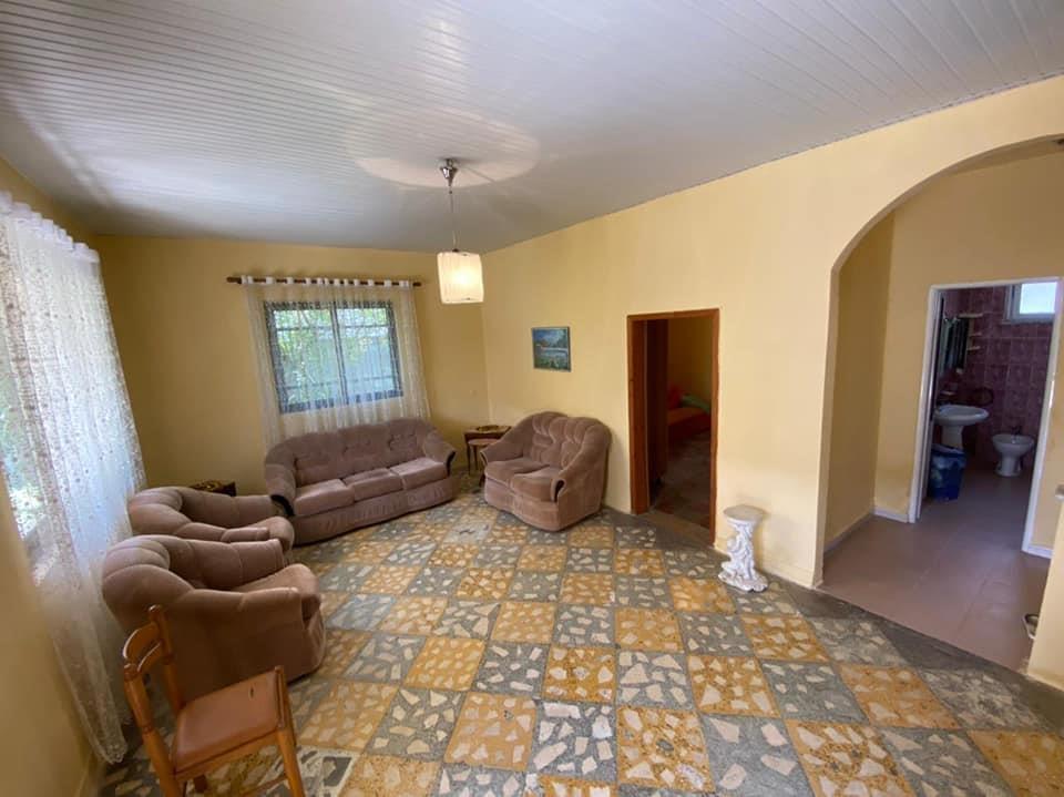 Shitet Shtepi private afer qendres ,Kavaje