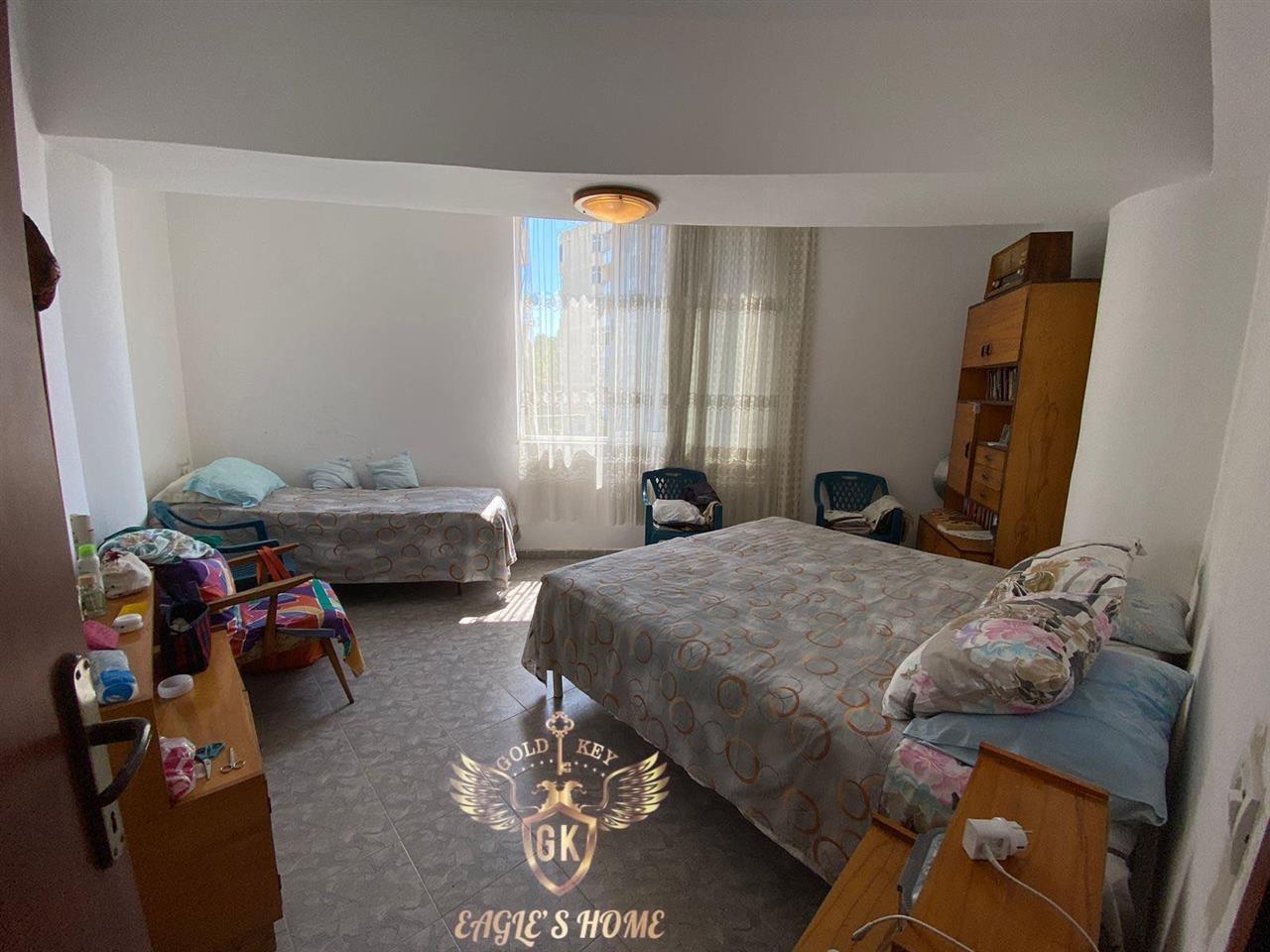 Shitet Super Apartament • 2+1+ 2 me 2 Ballkone