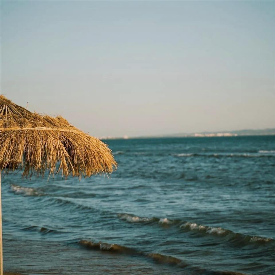 QERA DITORE / DAILY RENT e lire nga 15 gushti