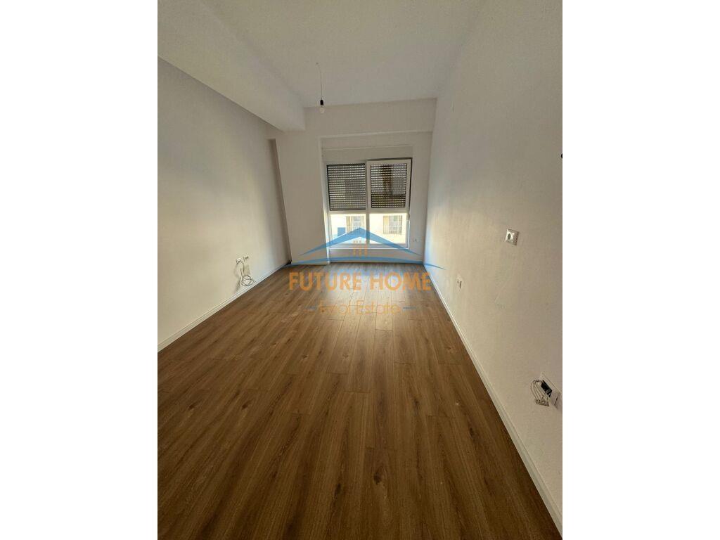 Qera, Apartament 2+1, Ali Demi, Tiranë.