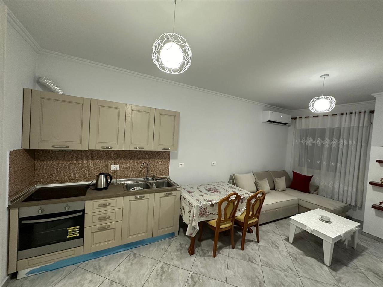 Jepet me qera,2+1,E mobiluar