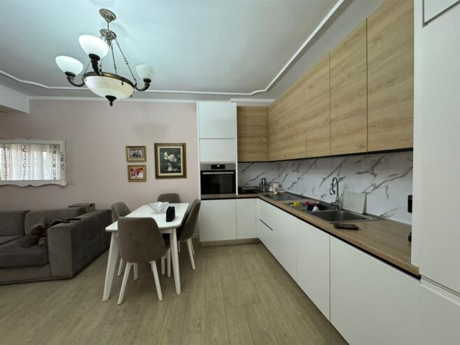SHITET APARTAMENT 2+1 FLAGSHIP CENTER,DURRES