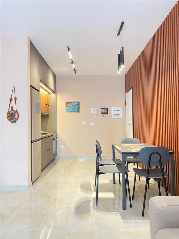 Rruga e Kavajes,Garden Building,jepet apartament 1+1 me qira