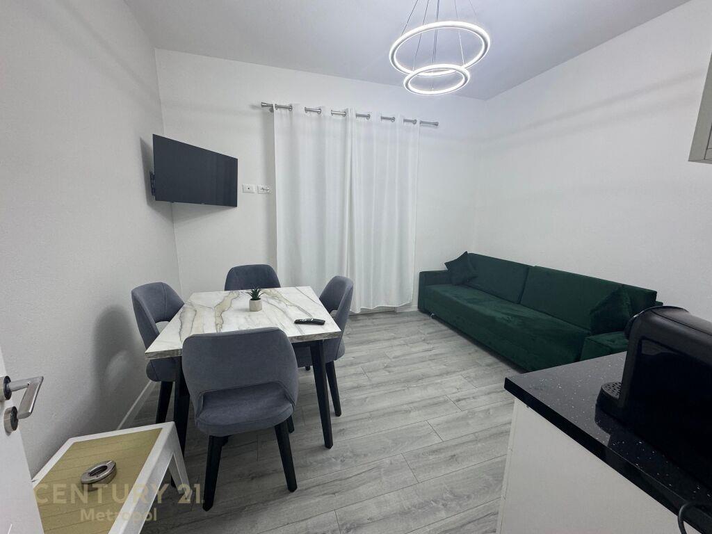 Qira Apartament 1+1 Shkolla e Baletit 500 € 55 m2