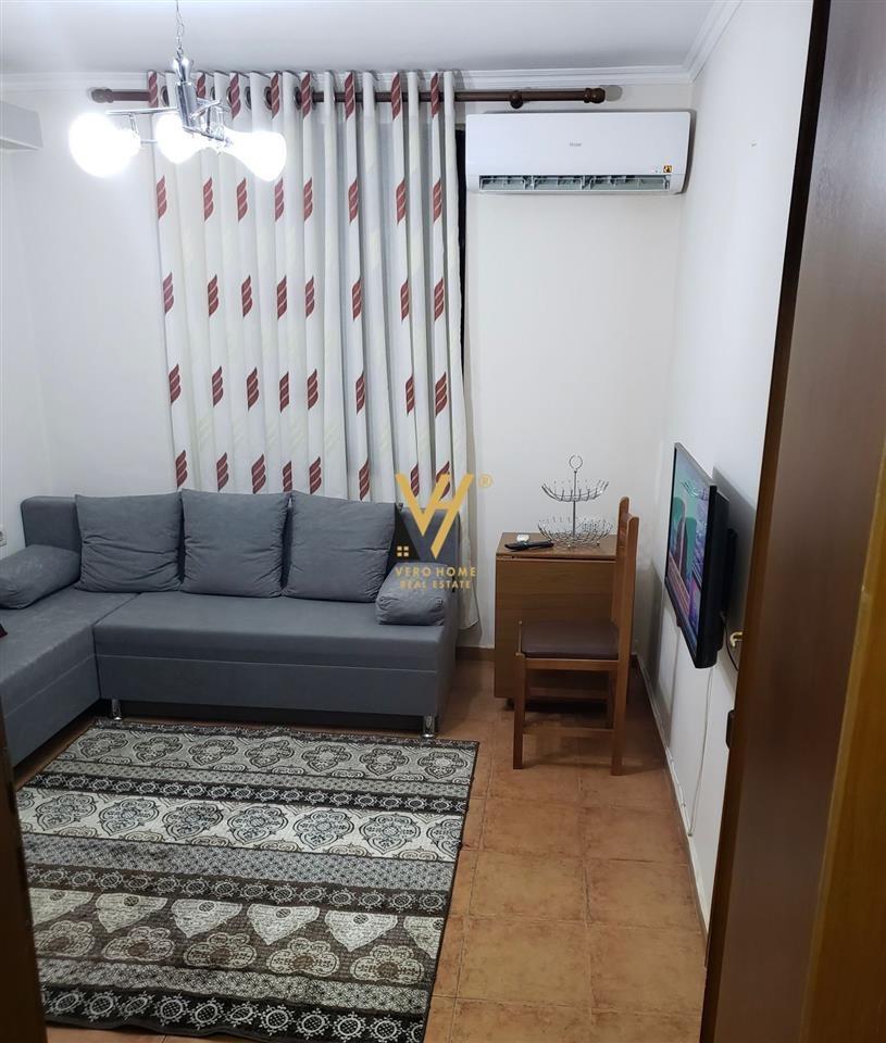 JEPET APARTMENT 1+1 ME QERA TE RR E KAVAJES 490 EU