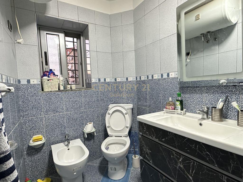 SHITET APARTAMENT 3+1+2 NE ALI DEM!