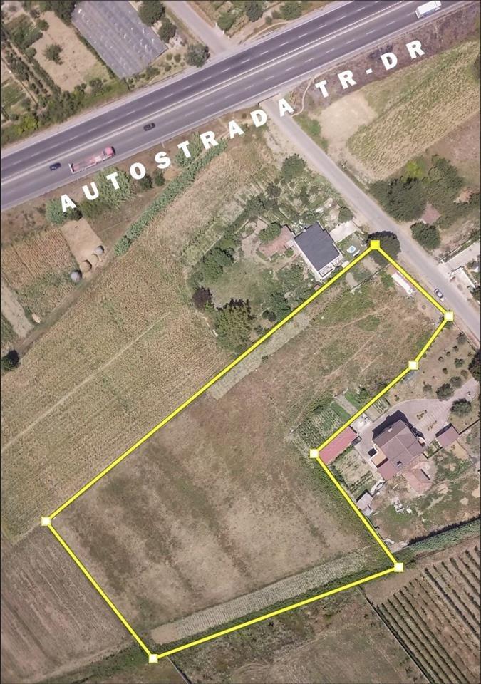 Durres, jap me qera toke 9.700 m² 0.10 Euro/m2