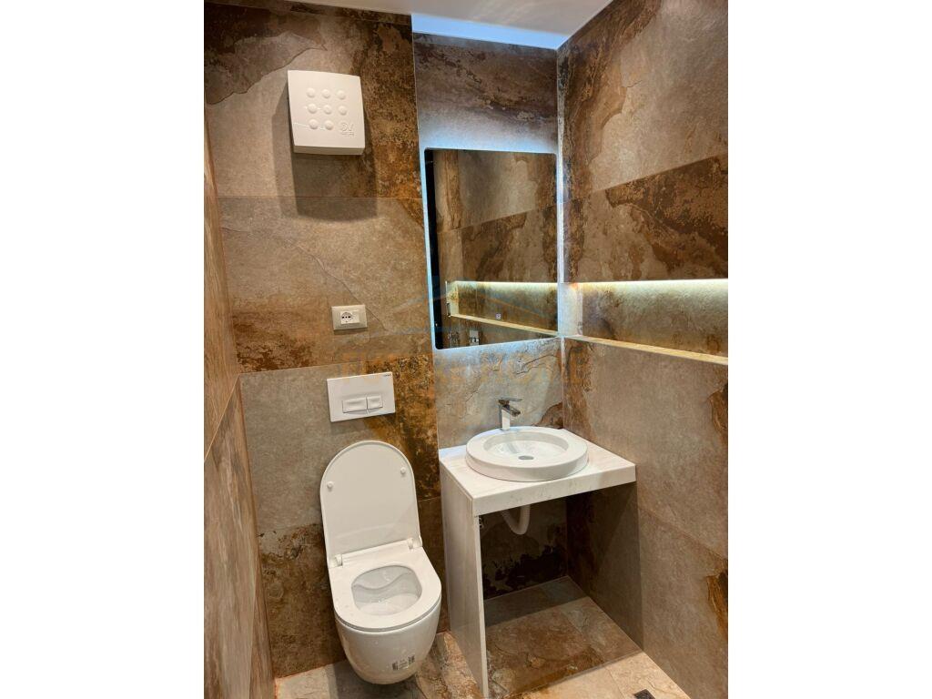 SHITET 1+1 DHE GARSIONERE