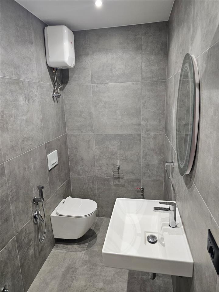 AMBIENT BIZNESI ME QERA