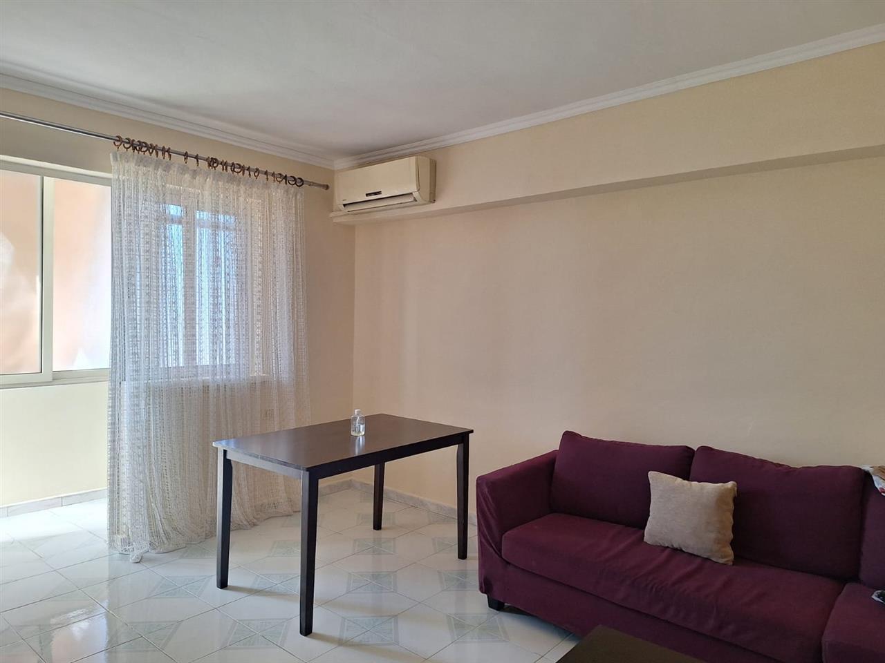 SHITET APARTAMENT 1+1 TEK SPITALI AMERIKAN NE DURRES !