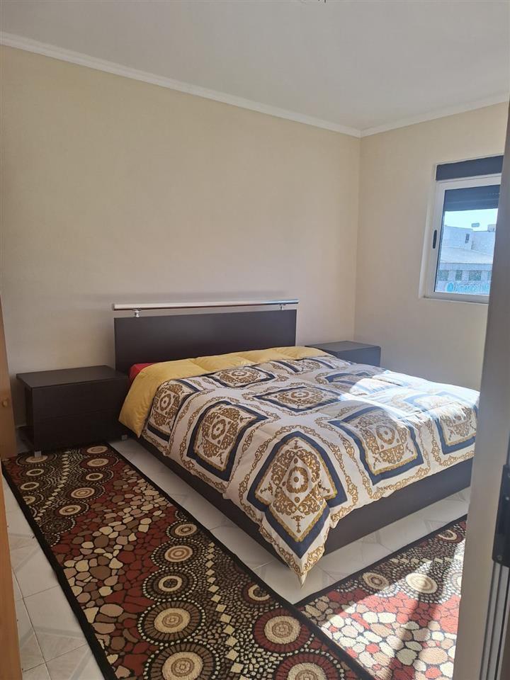 SHITET APARTAMENT 1+1 TEK SPITALI AMERIKAN NE DURRES !