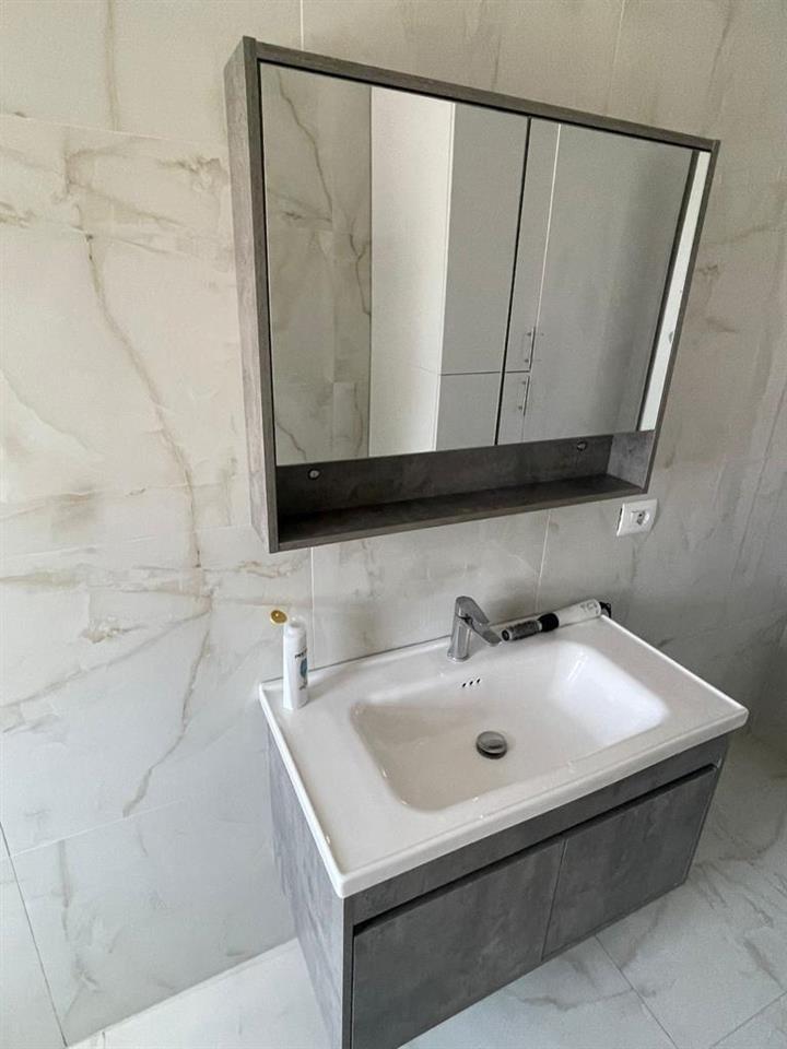 JEPET ME QERA 1+1 NE VOLLGA DURRES !