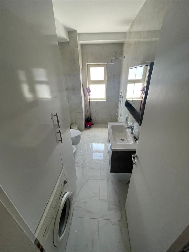 JEPET ME QERA 1+1 NE VOLLGA DURRES !