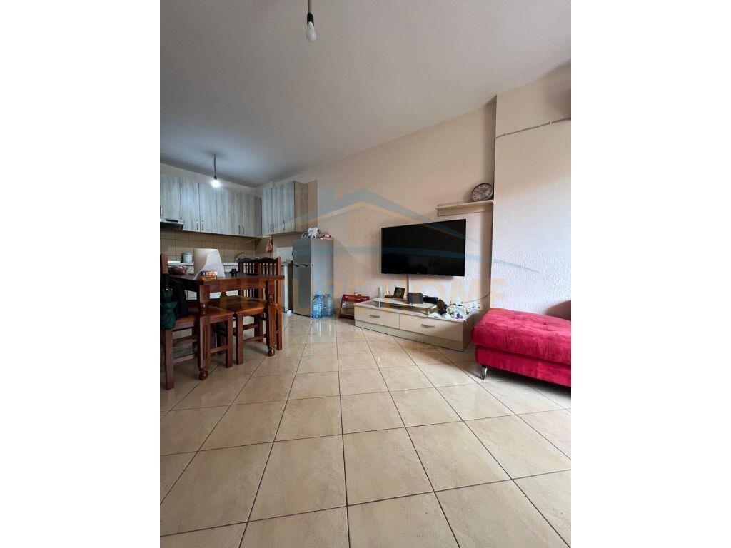Qira, Apartament 1+1,Rruga Kavajes,Tirane