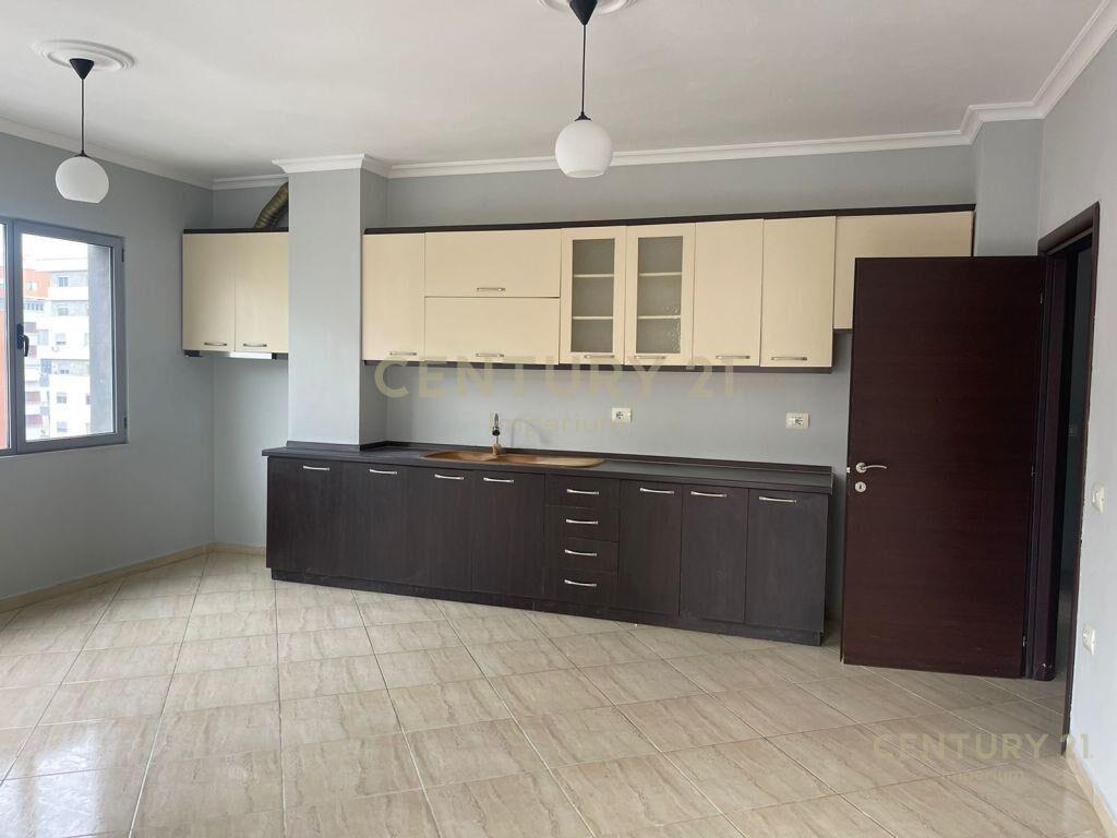 2+1+2 apartment for rent in Astir!