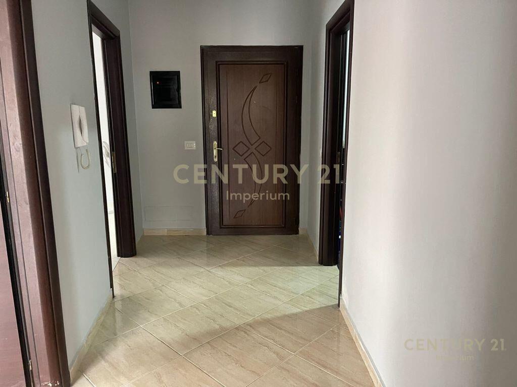 2+1+2 apartment for rent in Astir!