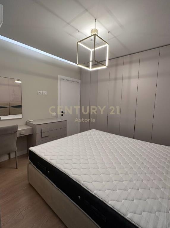 Shitet Apartament 2+1 Rruga e Kavajes 165 000 € 95 m2