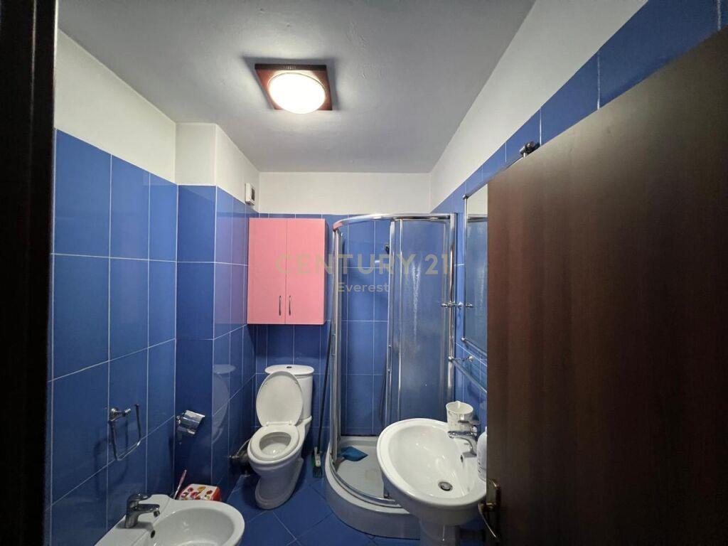 Jepet me Qira Apartament everest98850