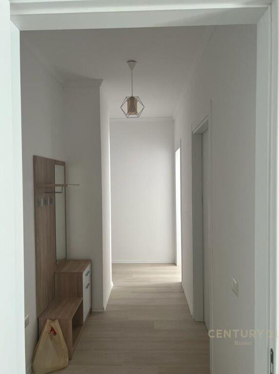 Qira Apartament 2+1+2 Yzberisht 550 € 106 m2