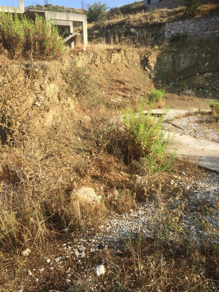 Shesh Ndertimi 500m2 me hipoteke