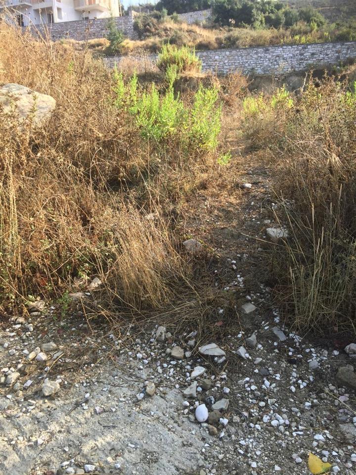 Shesh Ndertimi 500m2 me hipoteke