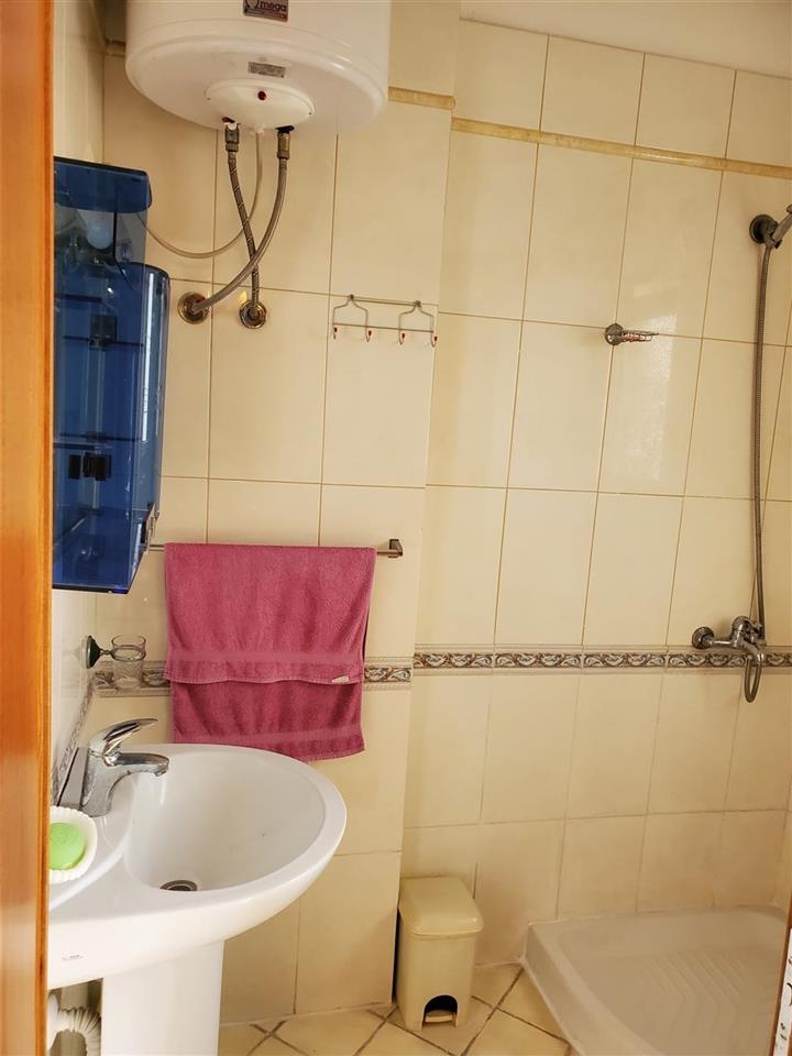 Jepet me qera apartment ne lungomare