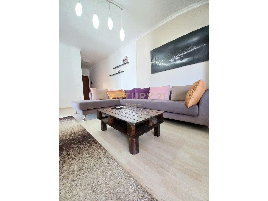 Apartament 2+1 per qira tek Kompleksi Delijorgji! Neom98127