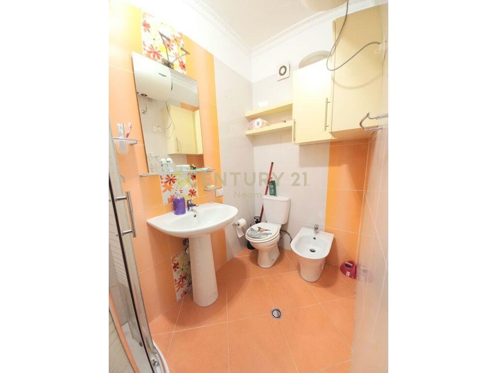 Apartament 2+1 per qira tek Kompleksi Delijorgji! Neom98127