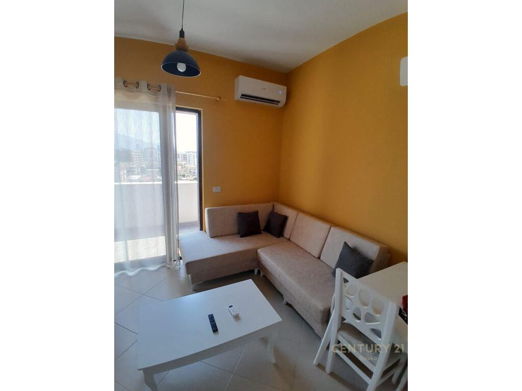 Qira Apartament 2+1+Post Parkimi Kthesa e Kamzes 550 €