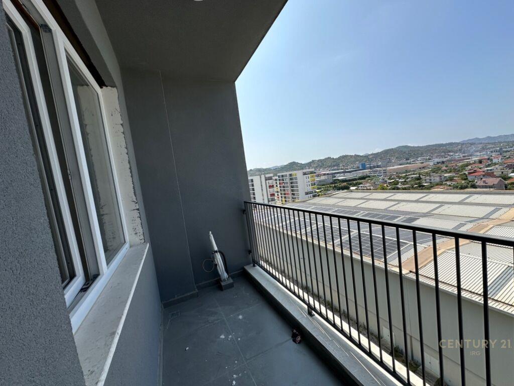 Shitet Apartament 2+1 Univers City 89 000 € 84 m2