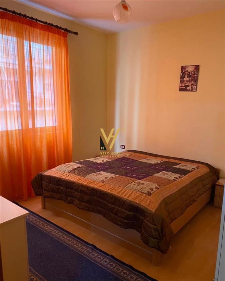 APARTAMENT 2+1 ME QERA NE DON BOSKO 50.000 LEKE