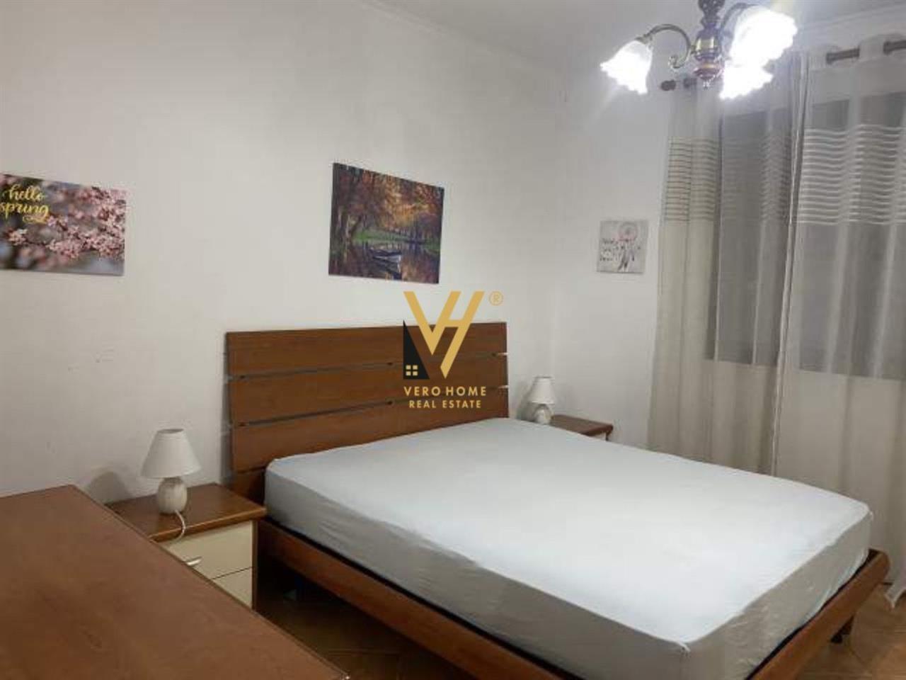 APARTAMENT 3+1ME QERA TE Rr FROSINA PLAKU 650EURO