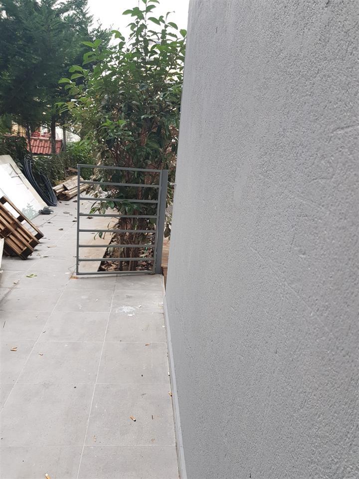 Magazine per shitje ose qera